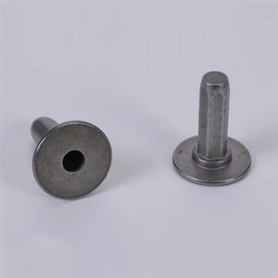 Grouss flaach Kapp Full Hex Kierper Steel Rivnut
